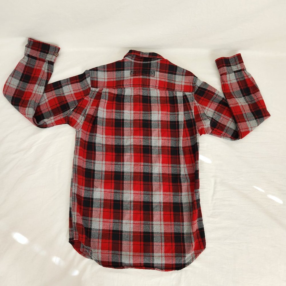 DULUTH Red Gray Plaid Free Swingin' Flannel Trim Fit Shirt Size S LIKE NEW! - Picture 8 of 16